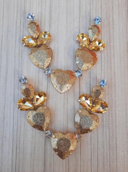 Cabedal V 3 Corações Dourado Glitter